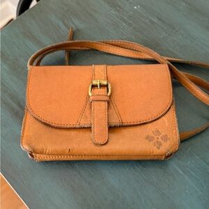 Patricia Nash Leather crossbody bag